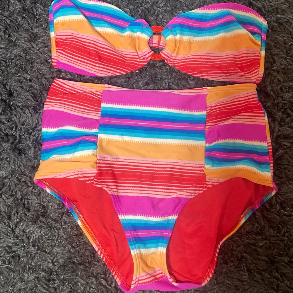 Aerie 2 piece bikini set! Striped, circle cut out, high waisted set.